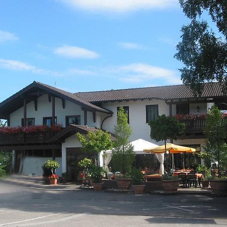 Restaurant Landgasthof Zum Wiesengrund Newel Exteriér fotografie