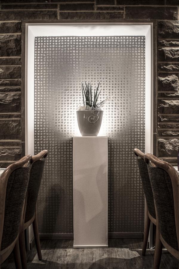 Restaurant Landgasthof Zum Wiesengrund Newel Exteriér fotografie